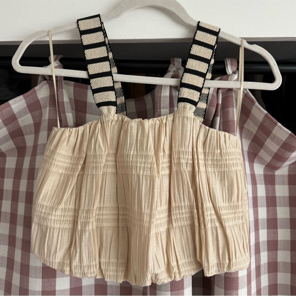 Zara | NWT Bubble Crop Top